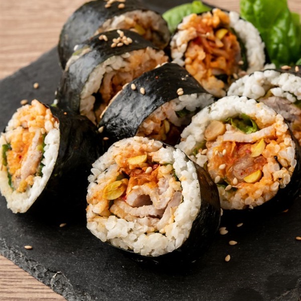 サムギョプサルキンパ 1袋230g(10切)［冷凍食品］