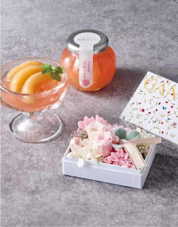 プリザーブドフラワーと「銀座トトキ」監修 山形県産白桃のゼリー
